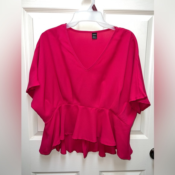 🩷 NWOT! Fucshia Peplum Blouse - Picture 7 of 7